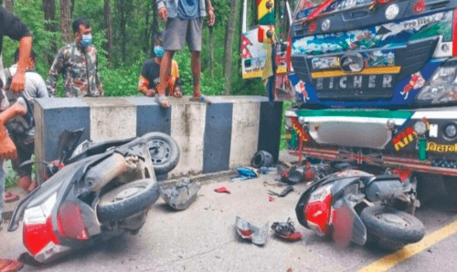 ट्रकले कुल्चेर मोसामा सवार युवकको मृत्यू