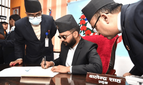 धरापमा मेयर बालेनको पद