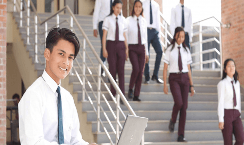 मधेशको प्रमुख शहरहरुमा 'काठमाडौं वल्ड स्कुल' ले शैक्षिक कार्यक्रम गर्दै, विद्यार्थीहरुलाई अवसर
