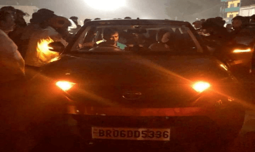 जनकपुरः घुम्न आएका पाँच भारतीयबीच गाडिभित्रै कुटाकुट, एक अस्पताल भर्ना