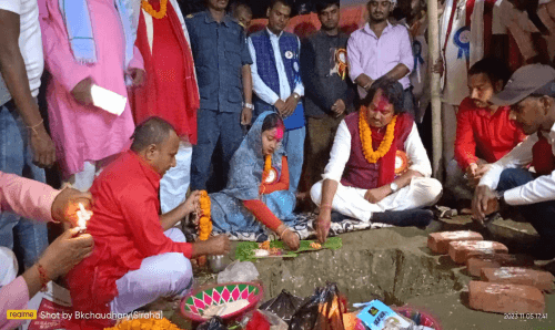 गरिब विपन्नको लागि १२ वटा घर बनाउँदै
