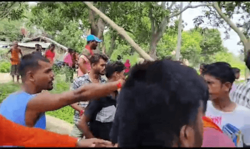 शहिदनगरमा धर्म परिवर्तन गराएको भन्दै एजेन्टहरुलाई हिन्दु सम्राट सेनाले लखेटे, चर्चमा ताला