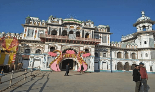 जानकी मन्दिरमा २ बजेसम्म किन गरियो श्रद्धालुको प्रवेश निषेध ?