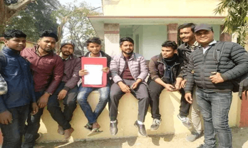 जनकपुरको राराब कलेजमा प्रोफेशरको 'फर्जी साईन'
