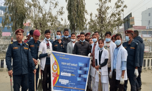 सिरहाको लहानलाई स्वच्छ बनाउन सरसफाई अभियान