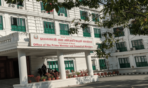 आजबाट सबै सरकारी अफिस खुल्यो, विहान ८ बजेदेखि र १ बजेदेखि दुई शिफ्ट