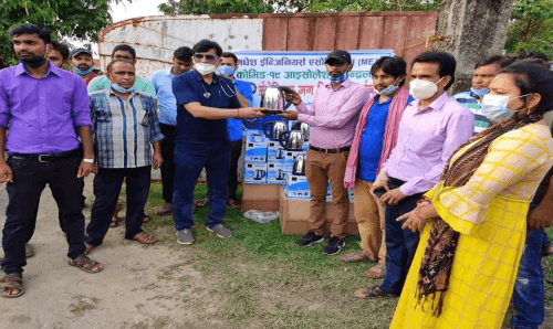 कोरोना सँक्रमितलाई मधेश इन्जिनीयर्स एशोसिएसनको 'ईलेक्ट्रीक जग'