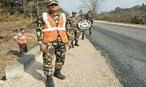 राजमार्गमा सवारी साधन स्पीडमा चलाउने उपर अब सेनाको निगरानी