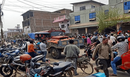 प्रदेश २ः सिरहाको लहान मालपोत कार्यालयमा बम विस्फोट, कैयौं जना घाईते !